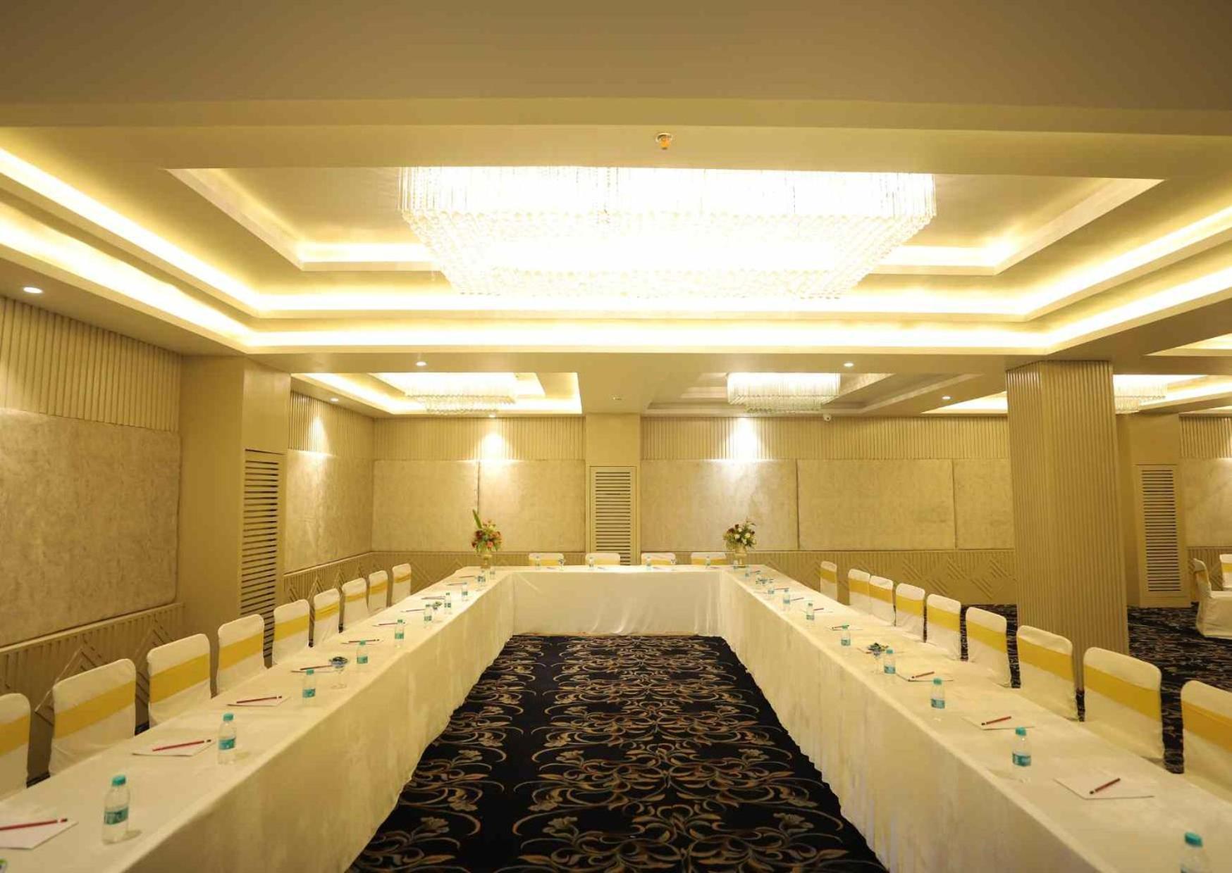 Essentia Luxury Resort & Spa Udaipur Dış mekan fotoğraf
